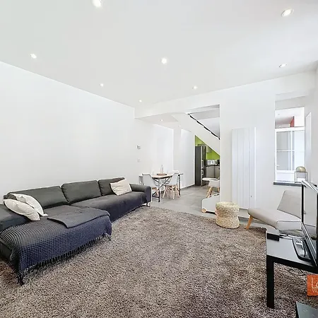 Mahon - Centre Apartment